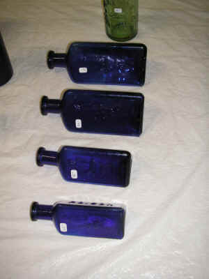 PICT0319_900x1200.jpg (121624 bytes)