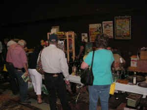 PICT4606_1200x900.jpg (181021 bytes)