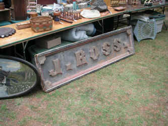 PICT0618_1200x900.jpg (265027 bytes)