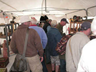 PICT0648_1200x900.jpg (156295 bytes)