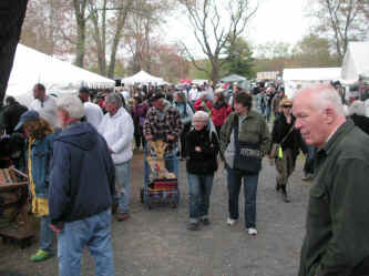 PICT0653_1200x900.jpg (206009 bytes)