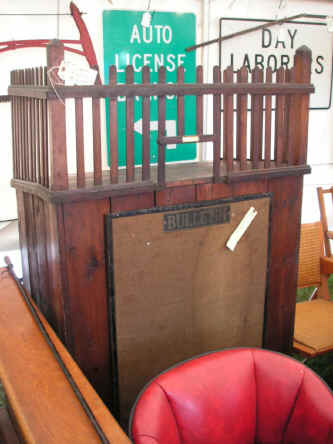 PICT0752_900x1200.jpg (158695 bytes)