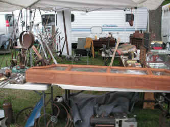 PICT0803_1200x900.jpg (198643 bytes)