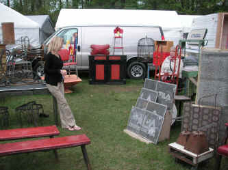 PICT0804_1200x900.jpg (224972 bytes)