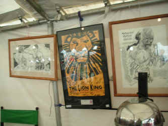 PICT0806_1200x900.jpg (166389 bytes)