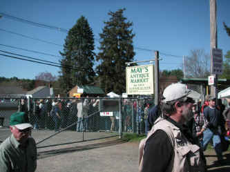 PICT0906_1200x900.jpg (222371 bytes)