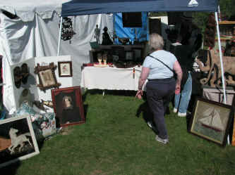 PICT1225_1200x900.jpg (225802 bytes)