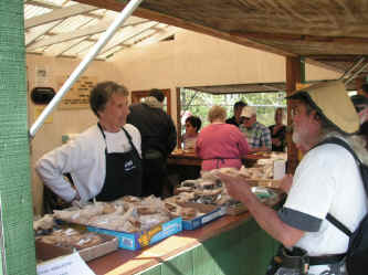 PICT1258_1200x900.jpg (208481 bytes)