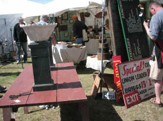 PICT1284_1200x900.jpg (220155 bytes)