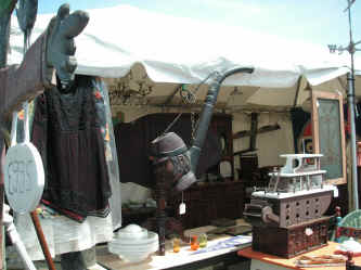 PICT1317_1200x900.jpg (195373 bytes)